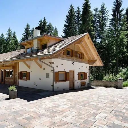 Unterurban Die Zwei Unsere Liebe Frau im Walde Exterior photo